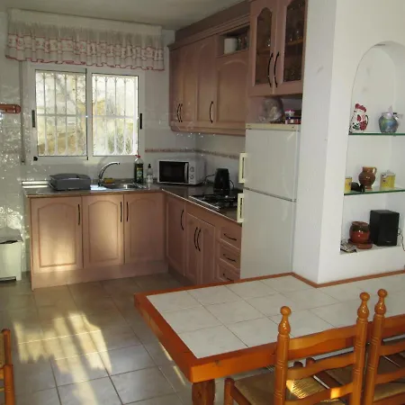 Semesterbostad Casa Yvonne Rojales
